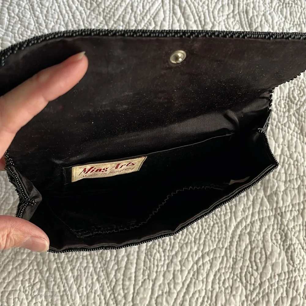 Vintage beaded clutch purse black